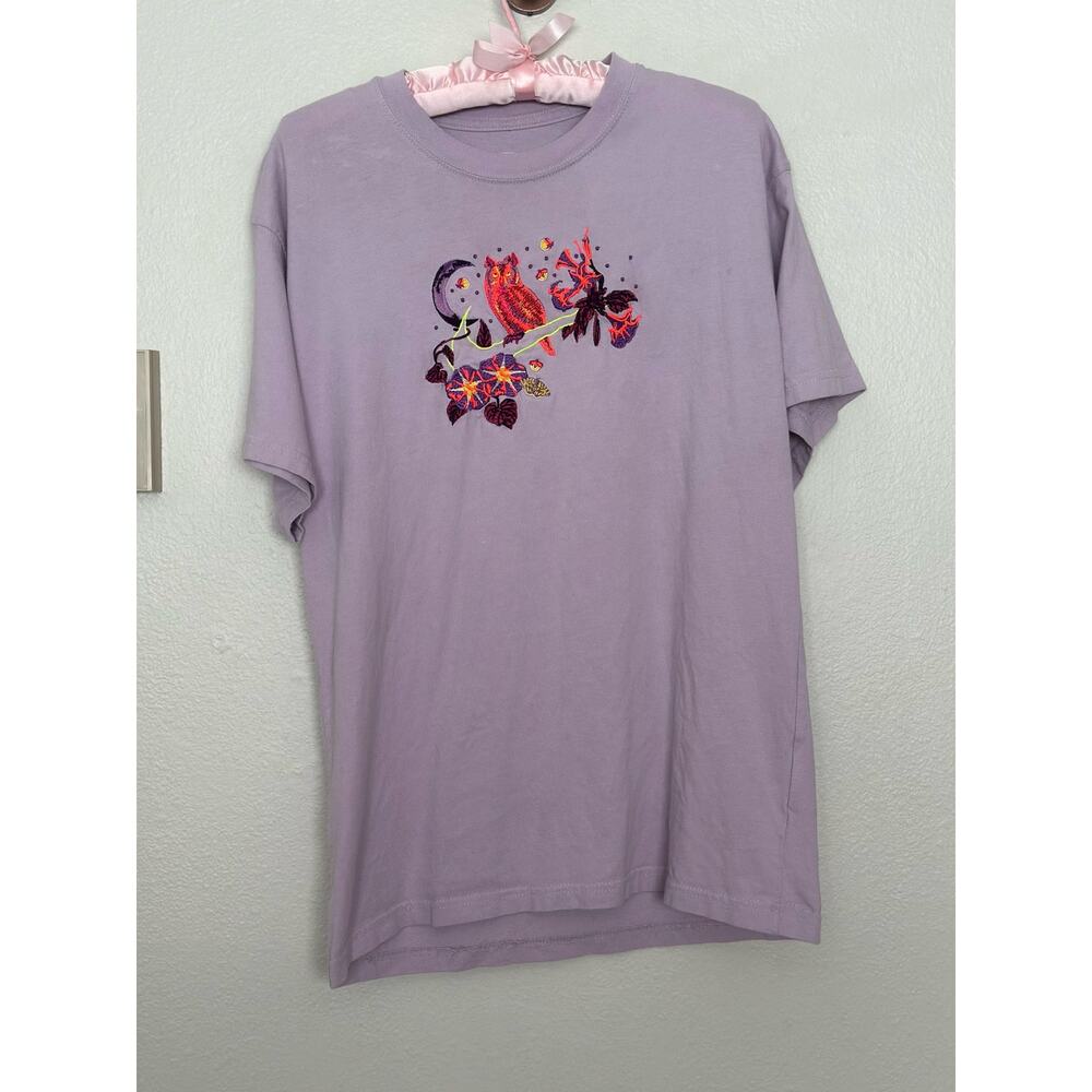 Nike S Logo Twist glow in the dark logo oversized t-shirt in lilac Embroidered - Picture 2 of 9